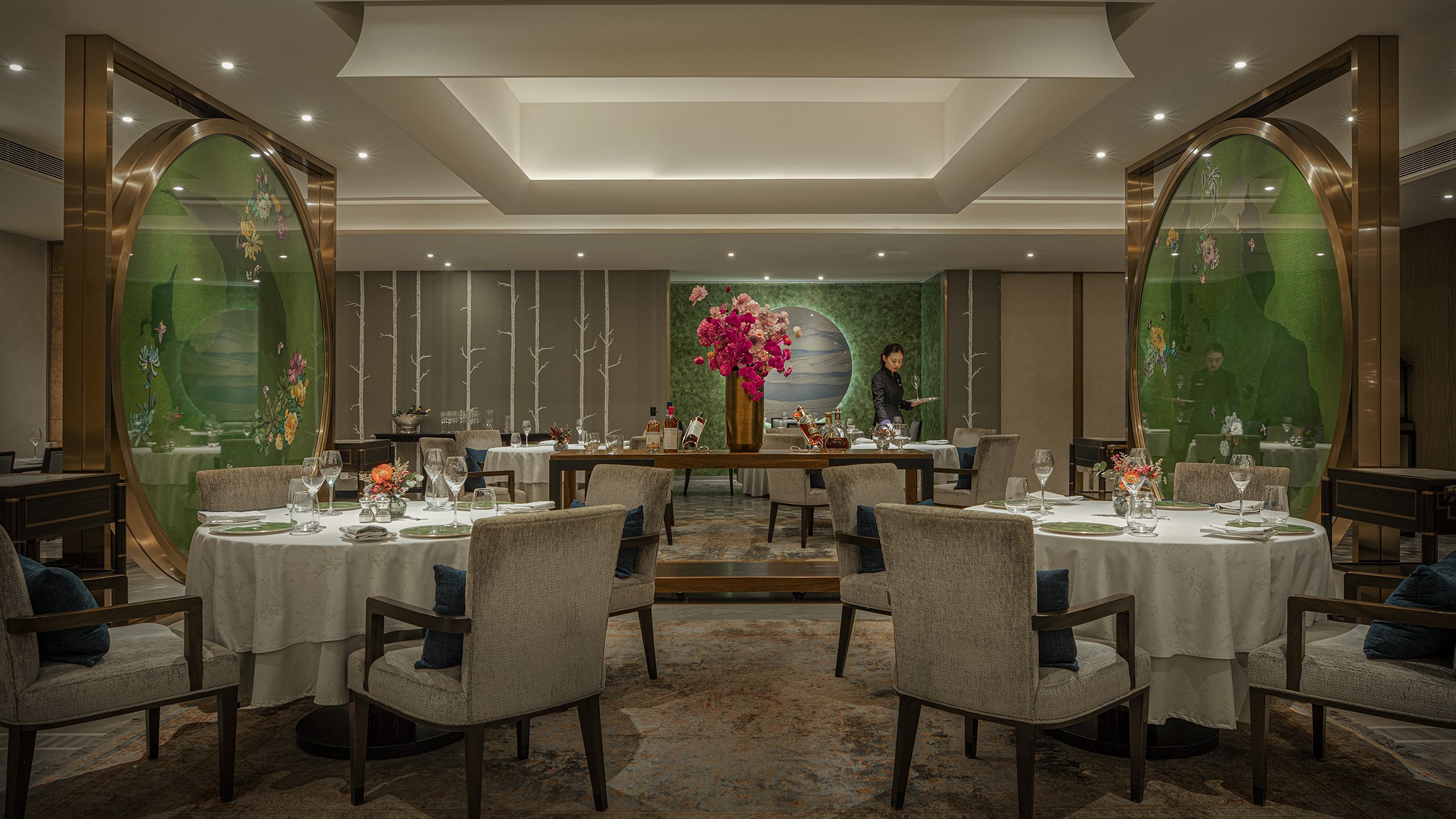 fine-dining-the-peninsula-beijing